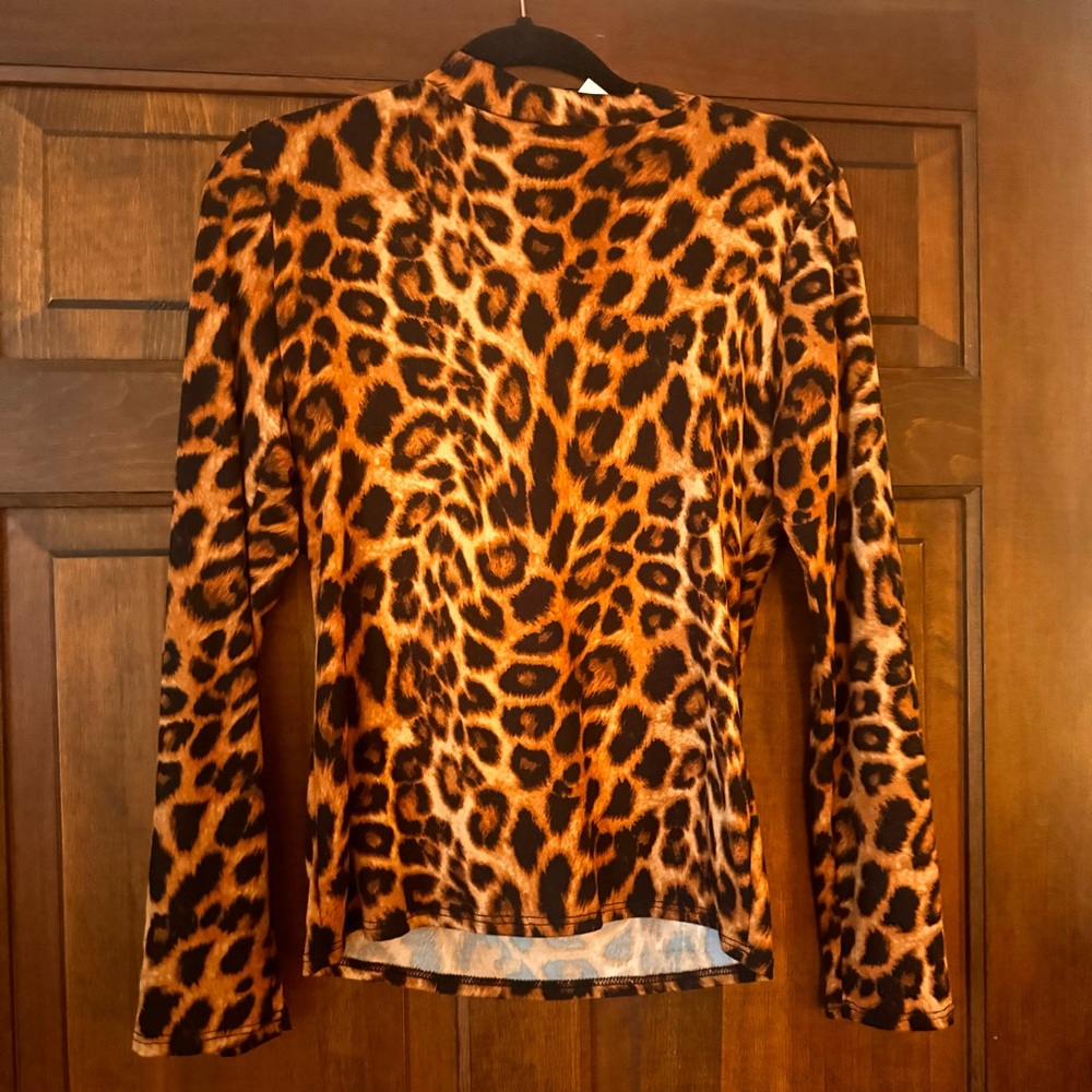 NWT leopard print mock turtle neck